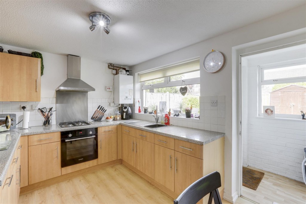 Peakdale Close, Long Eaton, Nottingham, NG10 3PH