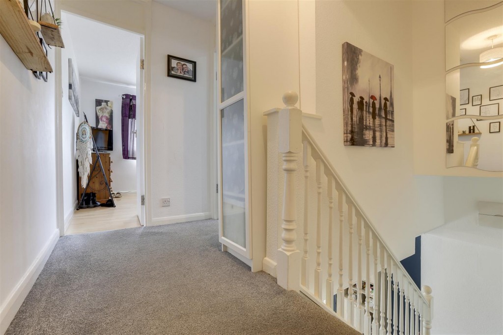 Peakdale Close, Long Eaton, Nottingham, NG10 3PH