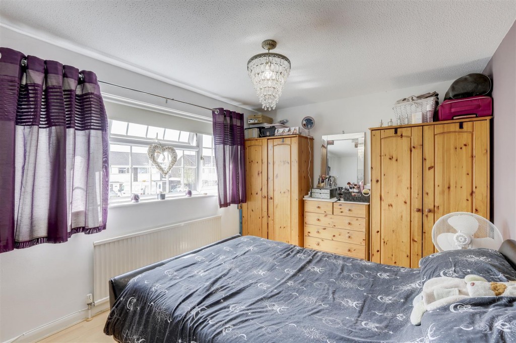 Peakdale Close, Long Eaton, Nottingham, NG10 3PH