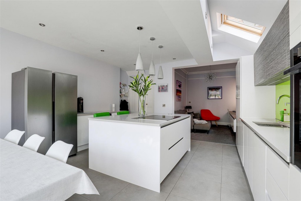 Haddon Road, West Bridgford, Nottinghamshire, NG2 6EQ