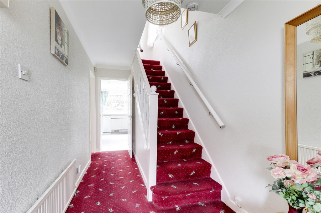Blantyre Avenue, Rise Park, Nottinghamshire, NG5 5DN