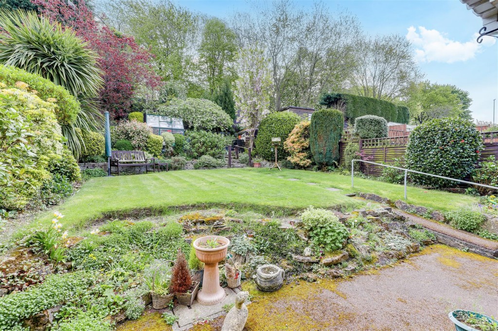 Blantyre Avenue, Rise Park, Nottinghamshire, NG5 5DN
