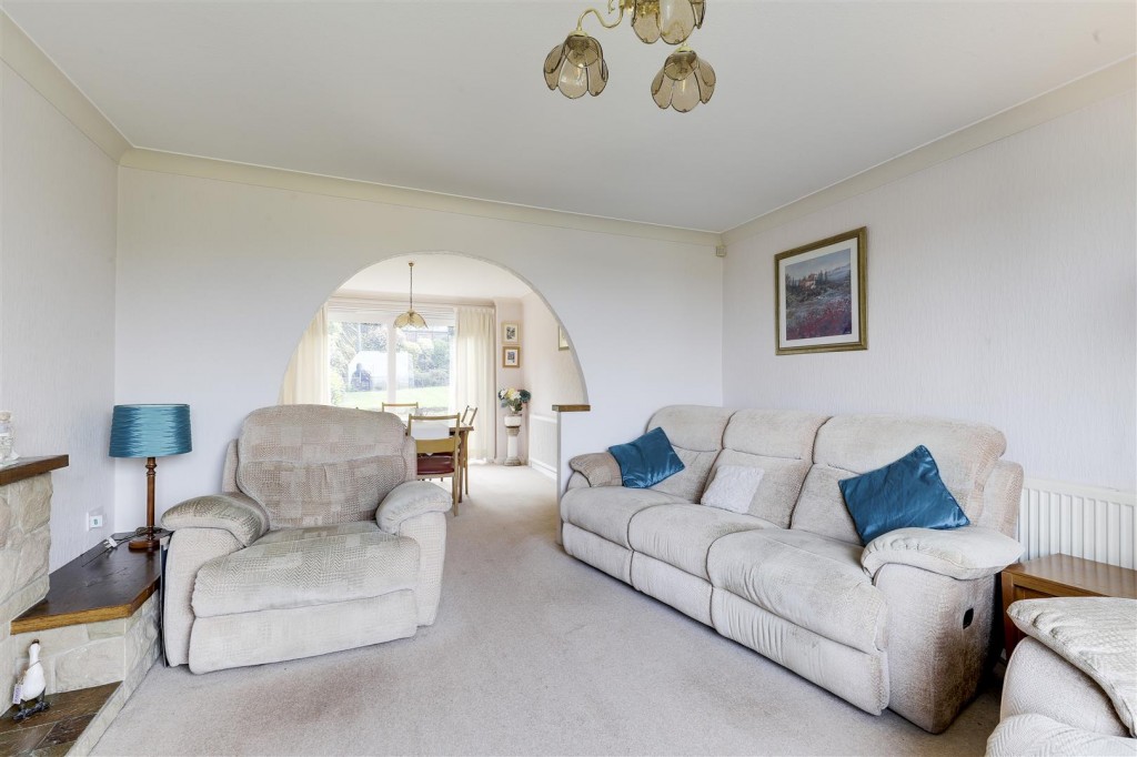 Blantyre Avenue, Rise Park, Nottinghamshire, NG5 5DN