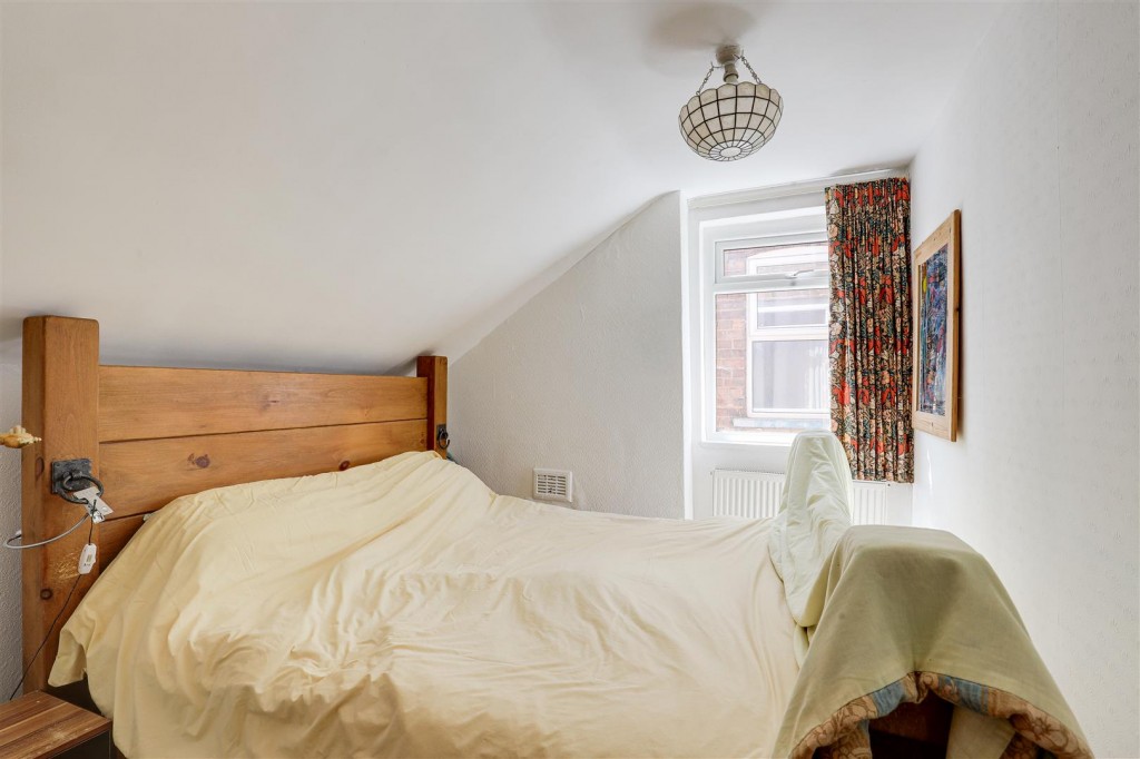 Wiverton Road, Forest Fields, Nottinghamshire, NG7 6NQ