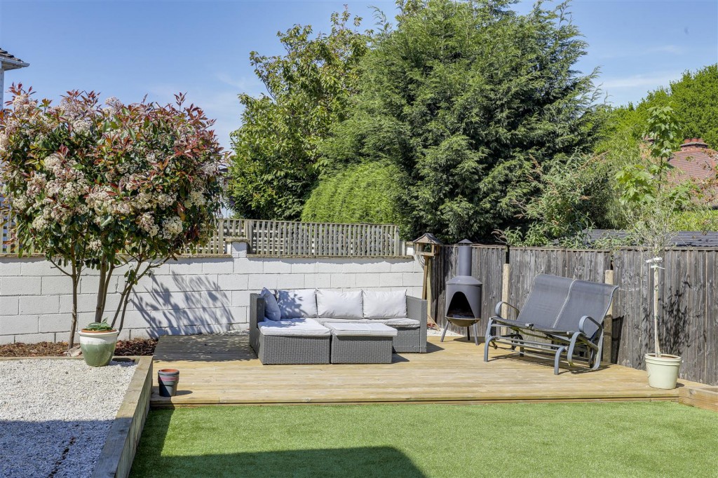 Orville Road, Basford, Nottinghamshire, NG5 1NE