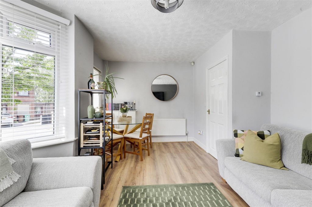 Orville Road, Basford, Nottinghamshire, NG5 1NE
