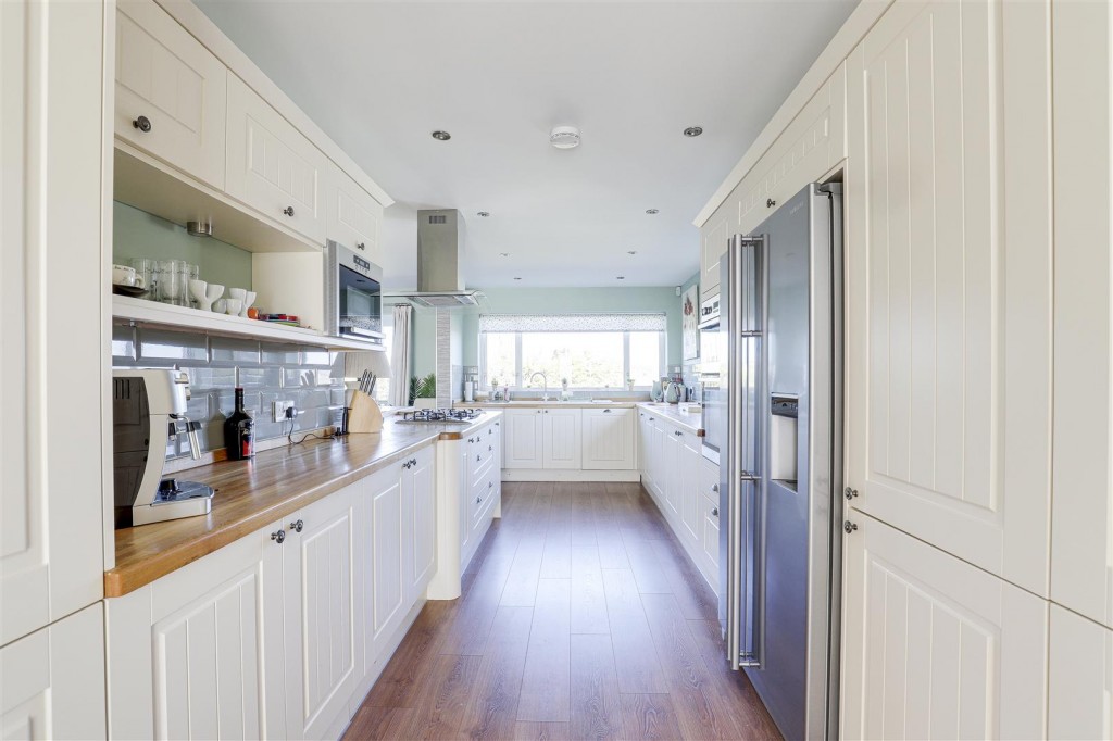 Bonser Close, Carlton, Nottinghamshire, NG4 1DP
