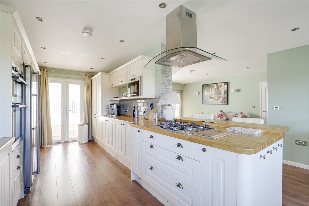 Bonser Close, Carlton, Nottinghamshire, NG4 1DP