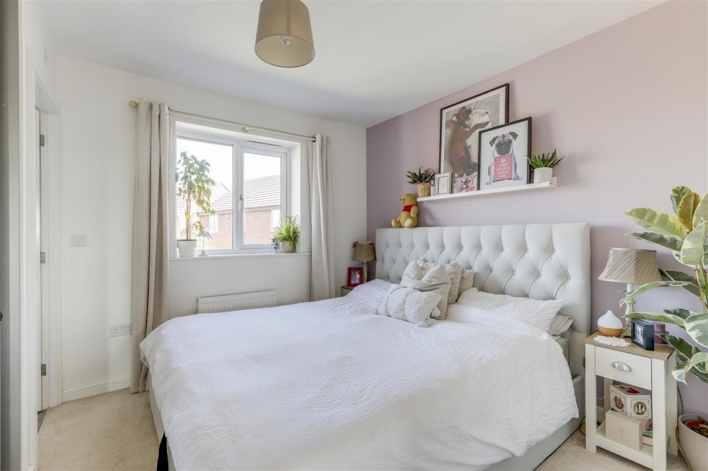 Seaton Way, Mapperley, Nottinghamshire, NG3 5XB