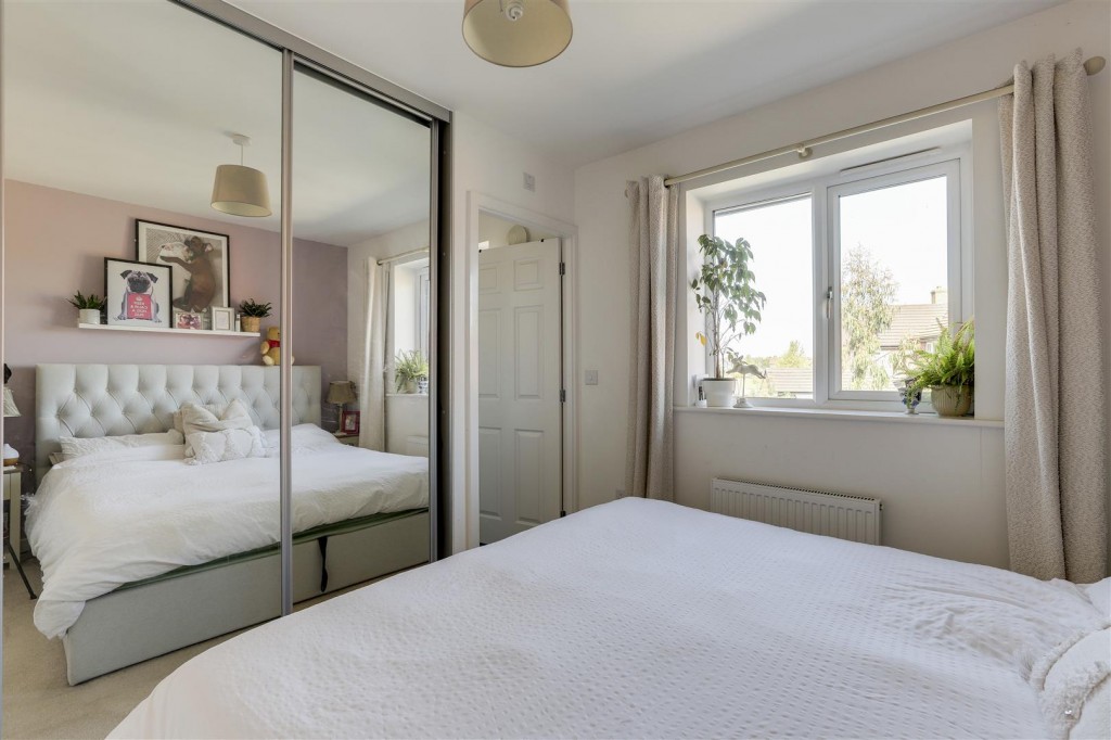 Seaton Way, Mapperley, Nottinghamshire, NG3 5XB