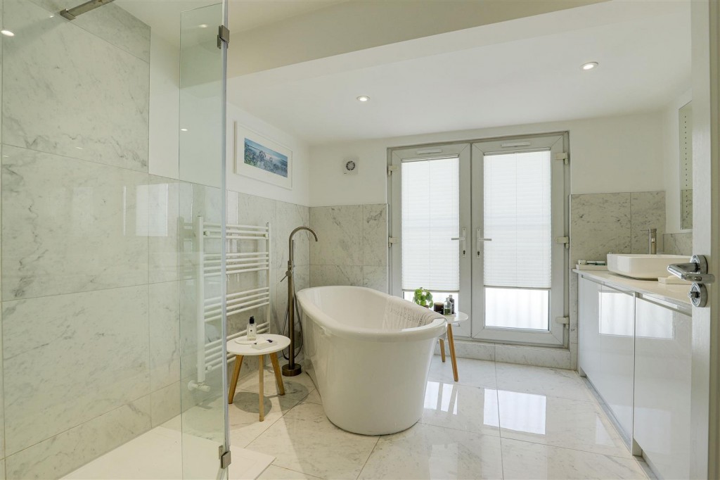 Musters Road, West Bridgford, Nottinghamshire, NG2 7DF