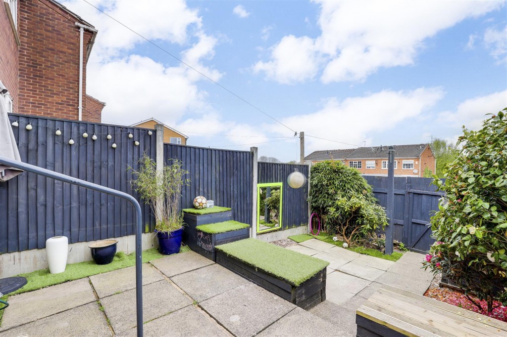 Howbeck Road, Arnold, Nottingham, NG5 8QA