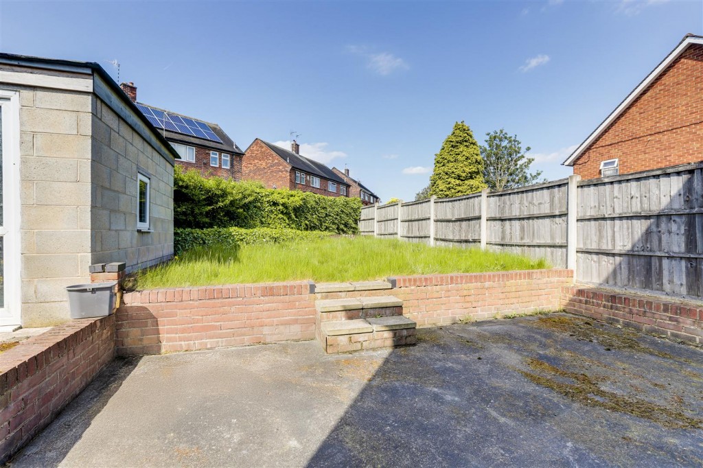 Beckhampton Road, Bestwood Park, Nottinghamshire, NG5 5NF