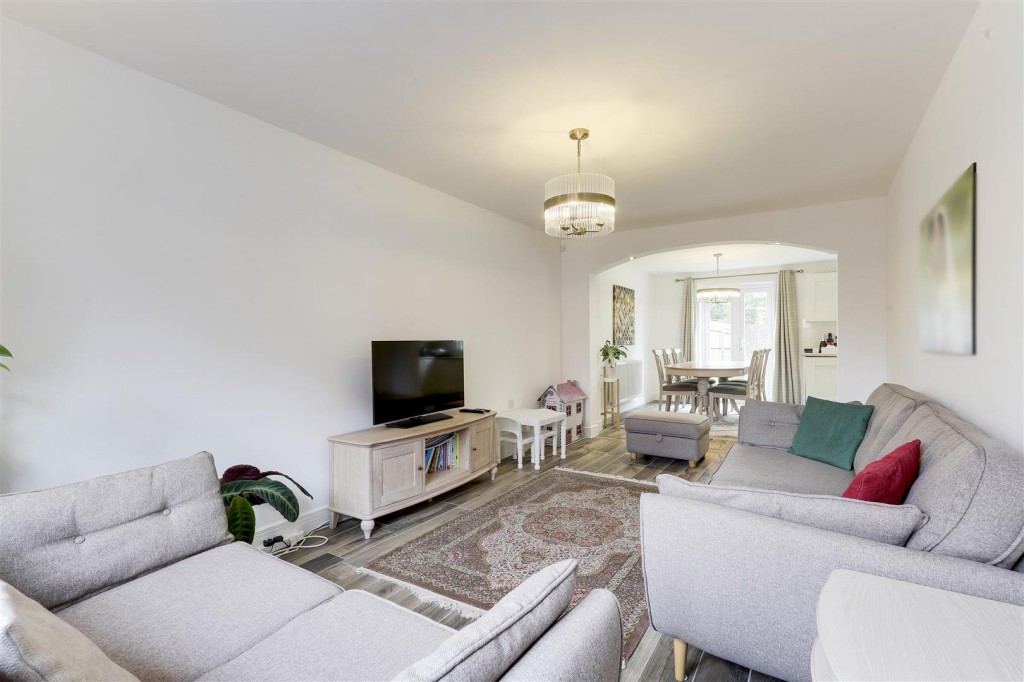 Morello Drive, Beechdale, Nottinghamshire, NG8 3QF