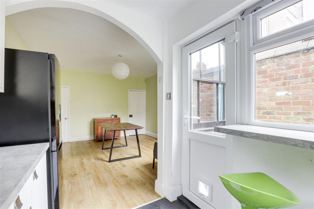 Church Drive, Carrington, Nottinghamshire, NG5 2BA