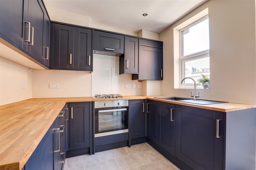 Henrietta Street, Bulwell, Nottingham, NG6 9JD