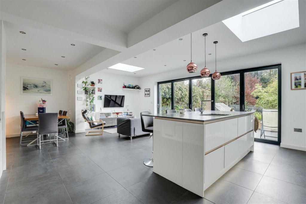 Elmhurst Avenue, Mapperley, Nottinghamshire, NG3 6GF