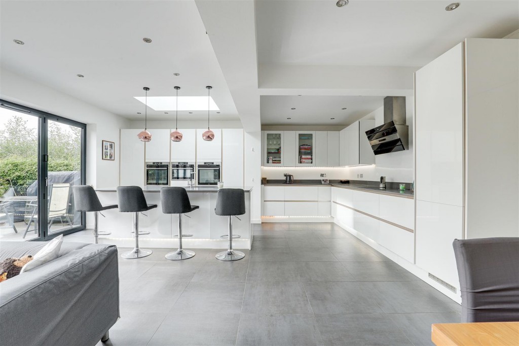 Elmhurst Avenue, Mapperley, Nottinghamshire, NG3 6GF