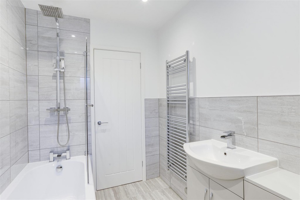 Yew Tree Drive, Huthwaite, Sutton-In-Ashfield, Nottinghamshire, NG17 2RW