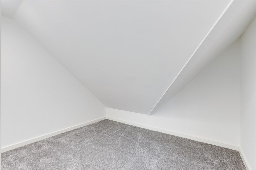 Yew Tree Drive, Huthwaite, Sutton-In-Ashfield, Nottinghamshire, NG17 2RW