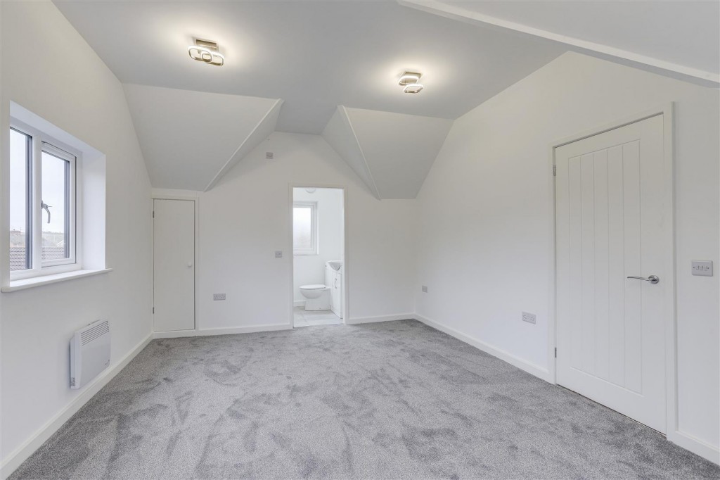 Yew Tree Drive, Huthwaite, Sutton-In-Ashfield, Nottinghamshire, NG17 2RW