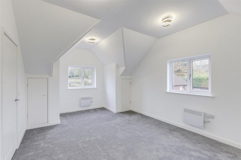 Yew Tree Drive, Huthwaite, Sutton-In-Ashfield, Nottinghamshire, NG17 2RW