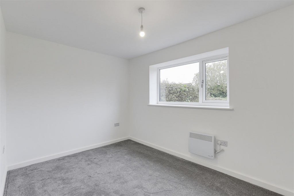 Yew Tree Drive, Huthwaite, Sutton-In-Ashfield, Nottinghamshire, NG17 2RW