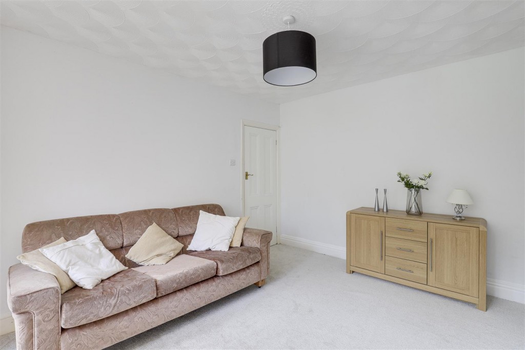 Rolleston Drive, Nottingham, Nottinghamshire, NG7 1JU
