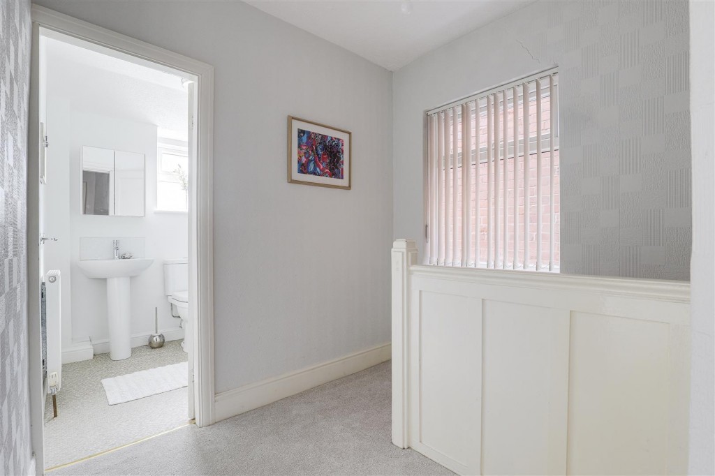 Rolleston Drive, Nottingham, Nottinghamshire, NG7 1JU