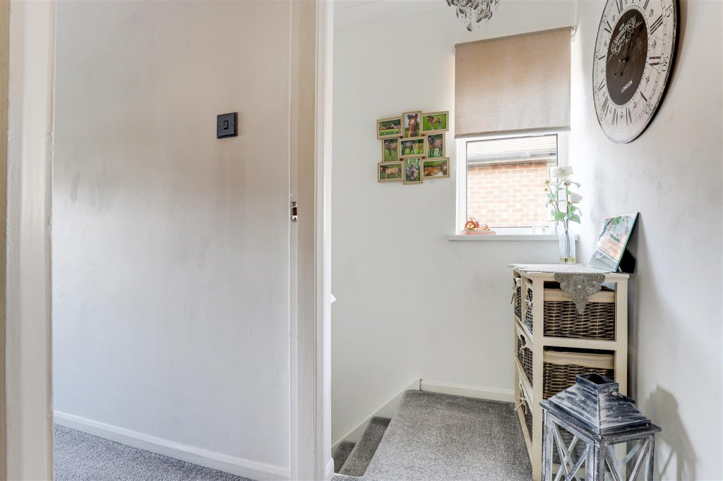 Lime Tree Road, Hucknall, Nottinghamshire, NG15 6AS