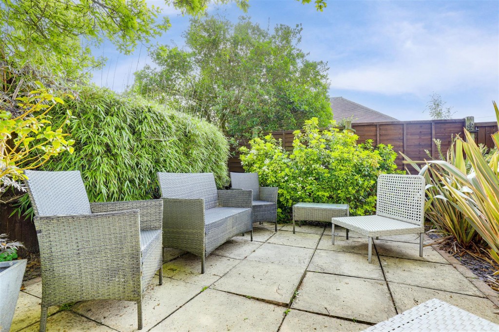 Lime Tree Road, Hucknall, Nottinghamshire, NG15 6AS