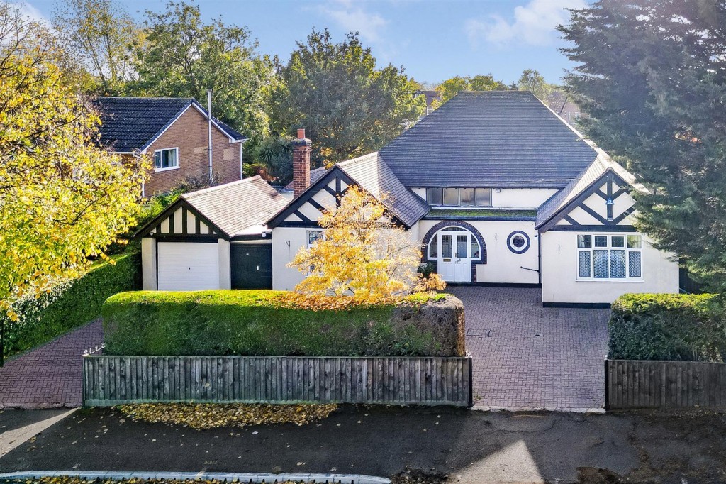 Radcliffe Road, West Bridgford, Nottinghamshire, NG2 5HD