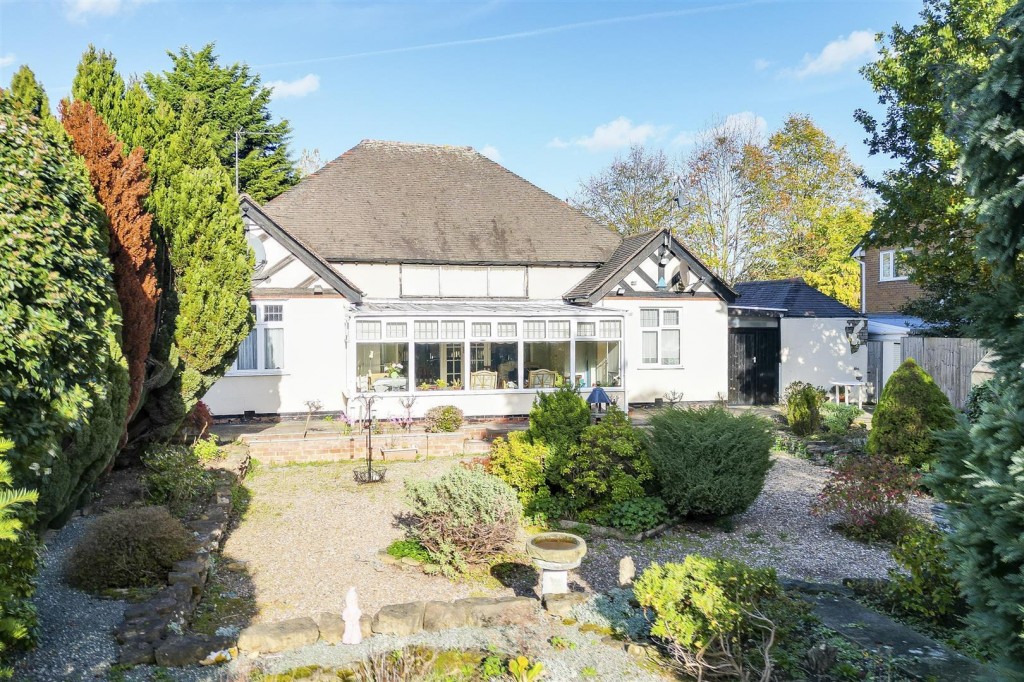 Radcliffe Road, West Bridgford, Nottinghamshire, NG2 5HD