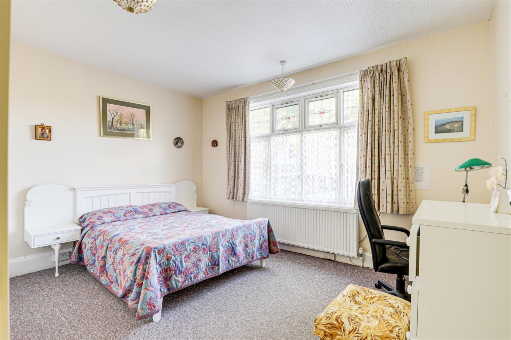 Radcliffe Road, West Bridgford, Nottinghamshire, NG2 5HD
