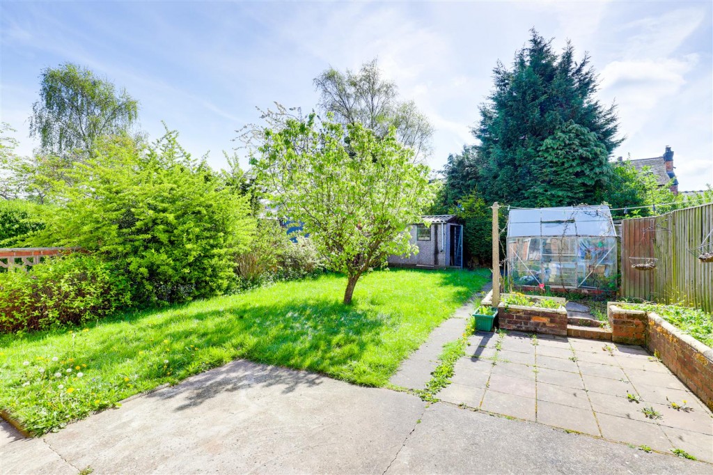 Addison Road, Carlton, Nottinghamshire, NG4 1JR