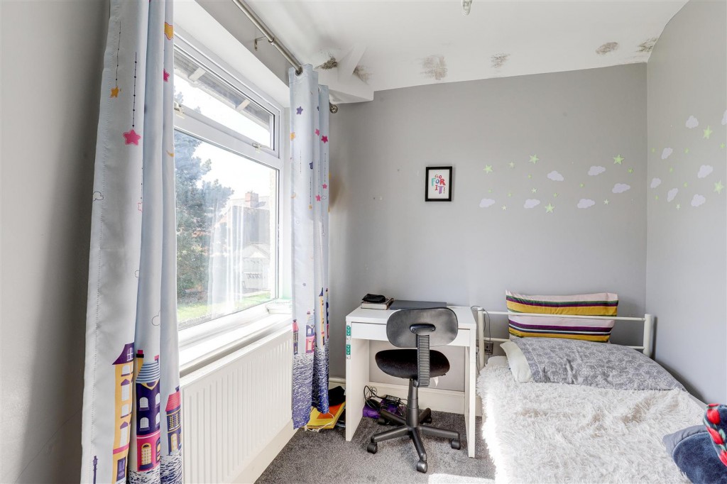 Addison Road, Carlton, Nottinghamshire, NG4 1JR
