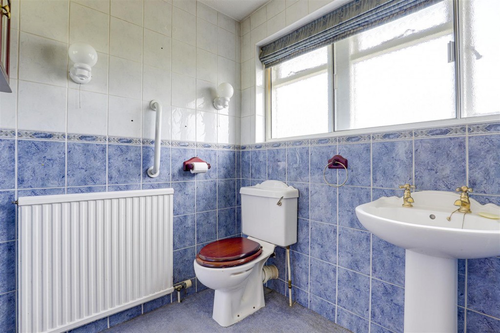Coppice Road, Arnold, Nottinghamshire, NG5 7HH