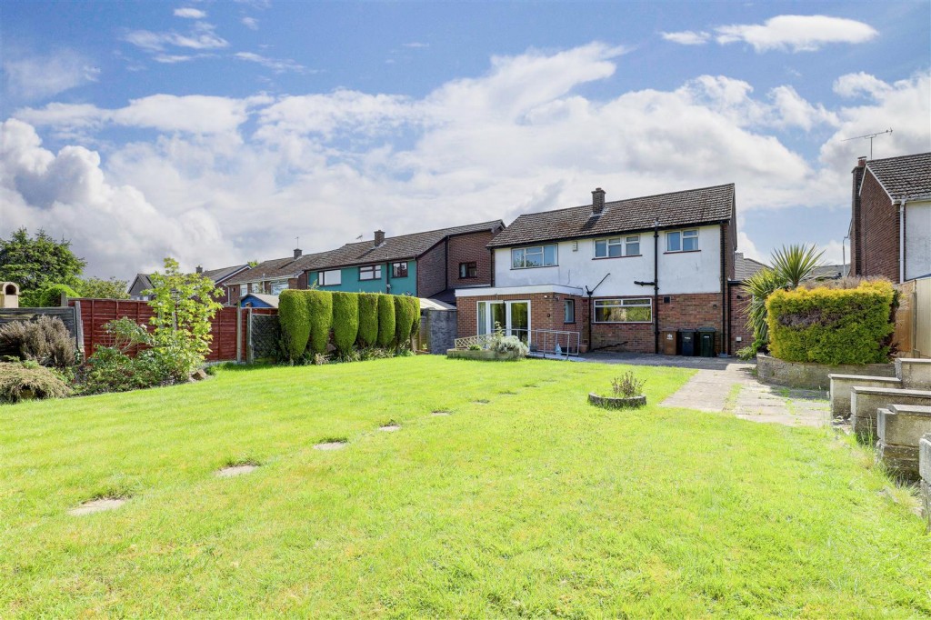 Coppice Road, Arnold, Nottinghamshire, NG5 7HH