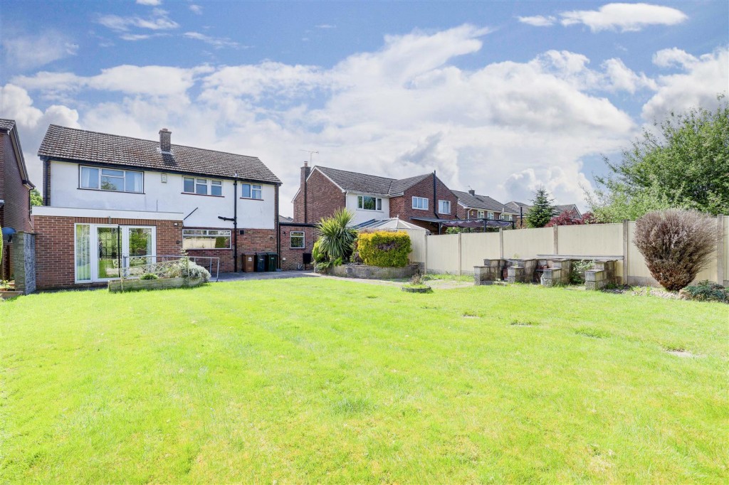 Coppice Road, Arnold, Nottinghamshire, NG5 7HH
