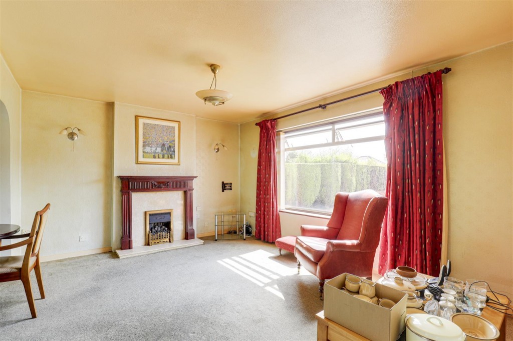 Coppice Road, Arnold, Nottinghamshire, NG5 7HH
