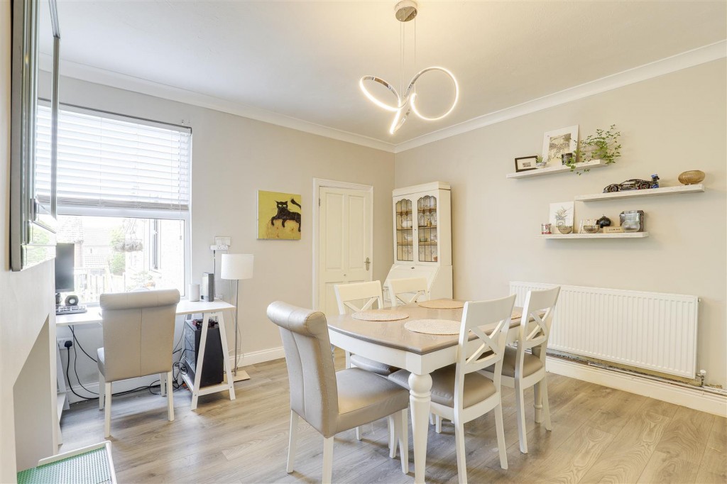 Chesterfield Street, Carlton, Nottinghamshire, NG4 1EF