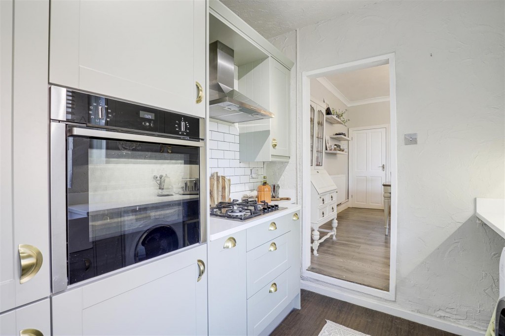 Chesterfield Street, Carlton, Nottinghamshire, NG4 1EF