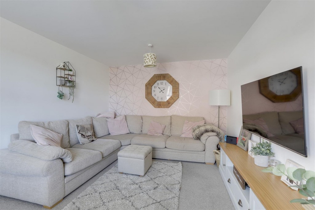 Kenbrook Road, Hucknall, Nottinghamshire, NG15 8HZ