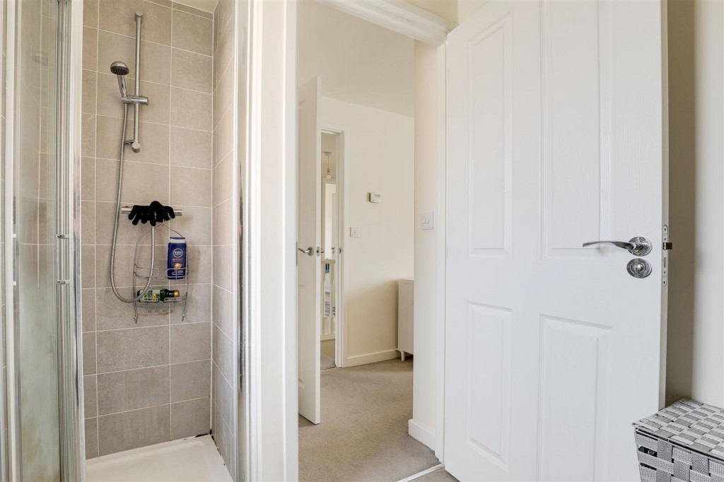 Horsley Lane, Gedling, Nottinghamshire, NG4 4LP