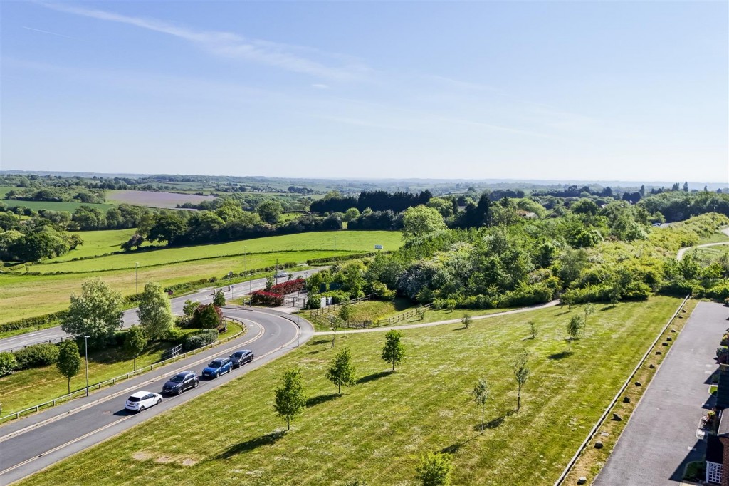 Hartland Drive, Mapperley, Nottinghamshire, NG3 5UZ