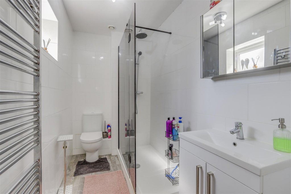 Thornfield Square, Long Eaton, Derbyshire, NG10 2AR