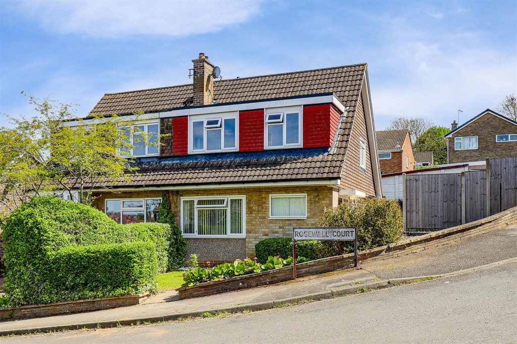 Darlton Drive, Arnold, Nottinghamshire, NG5 7LX