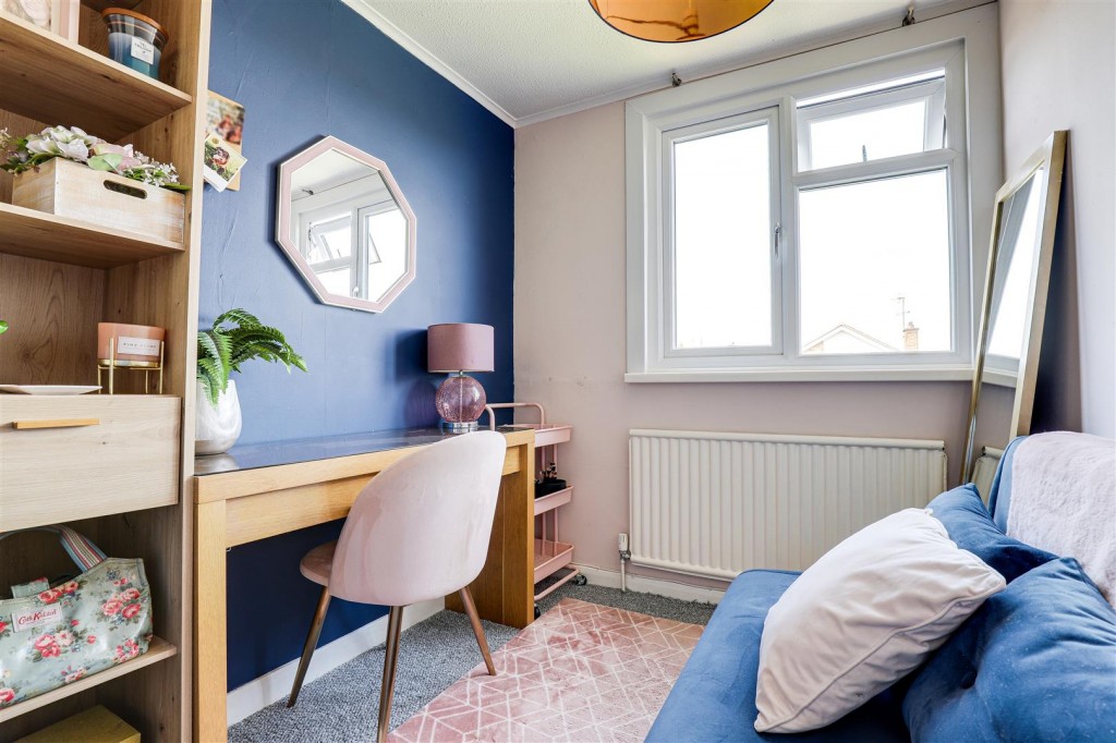 Darlton Drive, Arnold, Nottinghamshire, NG5 7LX