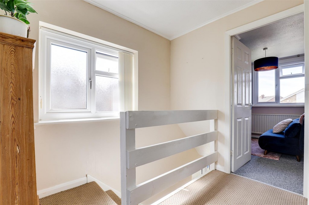 Darlton Drive, Arnold, Nottinghamshire, NG5 7LX