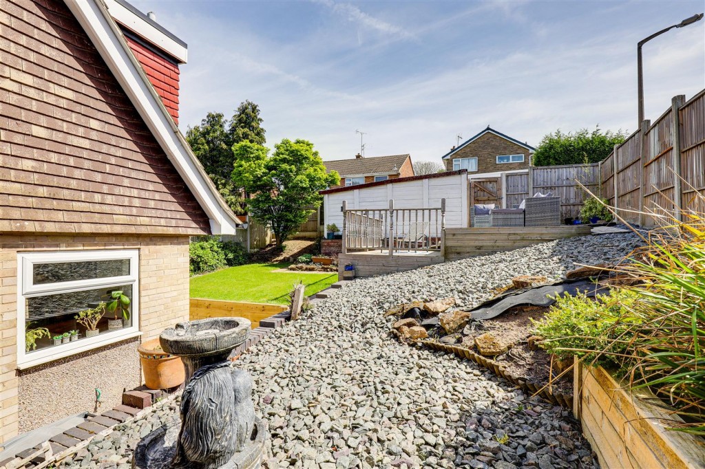 Darlton Drive, Arnold, Nottinghamshire, NG5 7LX